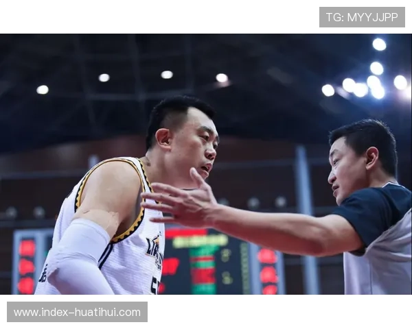 爵士纪律性防守拉满，康查尔篮板拼抢与脏活累活保障体系